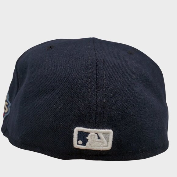 NEW YORK YANKEES Hat Cap Baseball Black WS 2009 Fitted 7 1/4 New Era On Field - Picture 6 of 8